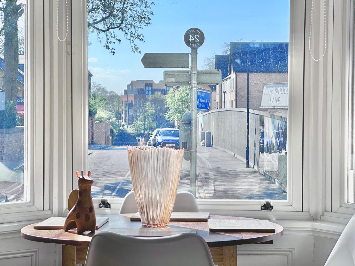 Clifford'S Reach At Bluebridge Court With Free Parking Apartment York Exterior foto