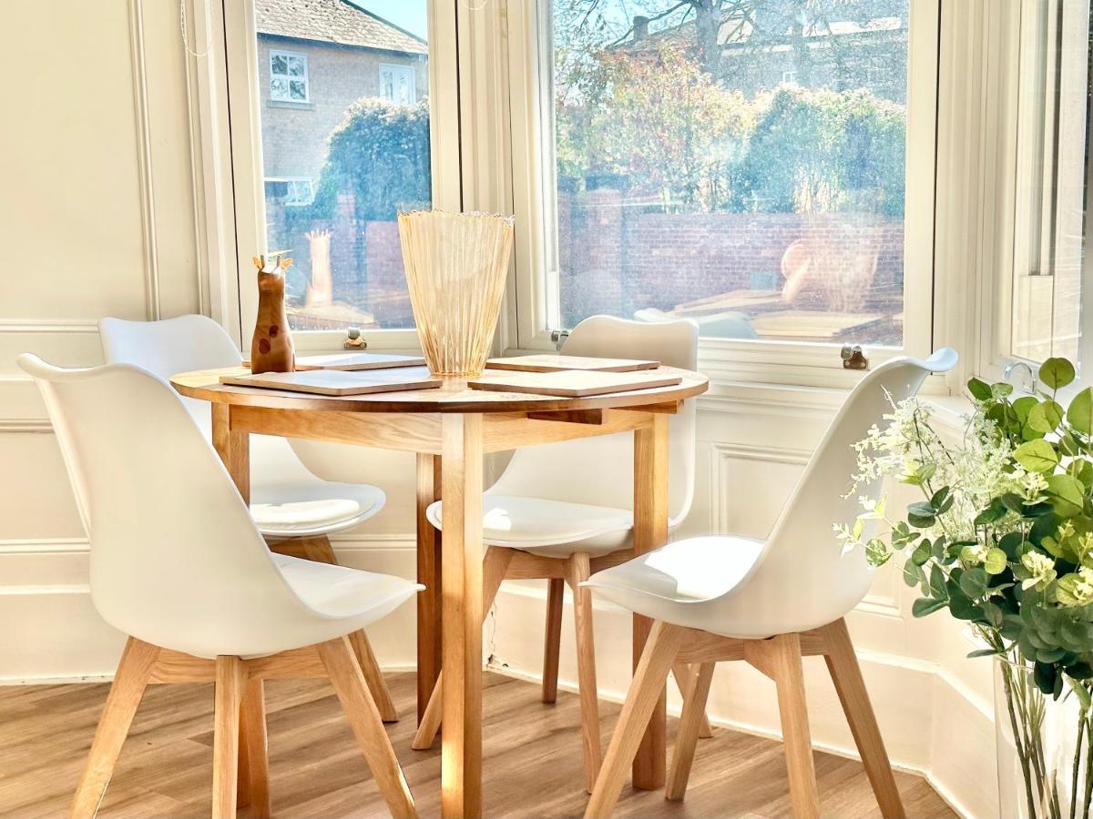 Clifford'S Reach At Bluebridge Court With Free Parking Apartment York Exterior foto