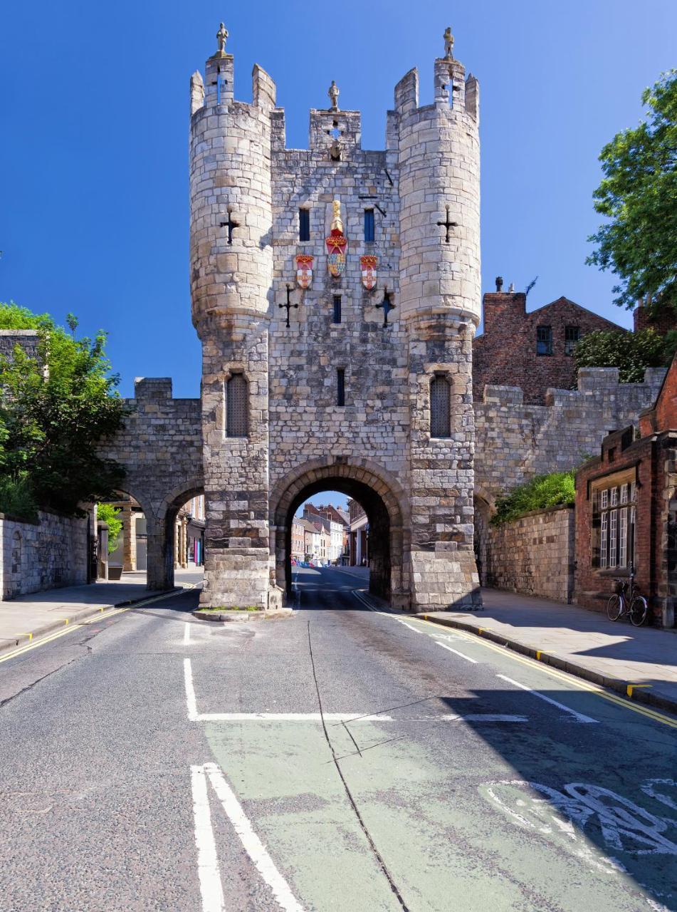 Clifford'S Reach At Bluebridge Court With Free Parking Apartment York Exterior foto